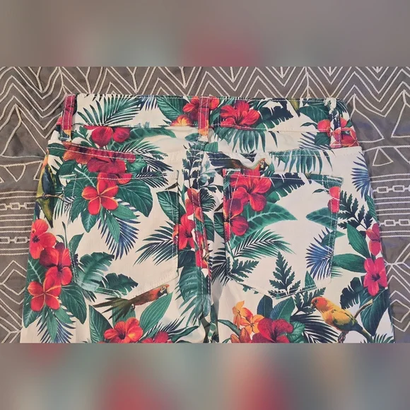 Tommy Bahama Jungle Floral Skinny Jeans Size 0 - Picture 4 of 11
